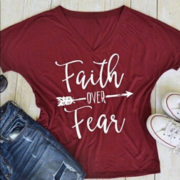 Boutique Tops - New Fashion Women’s/Juniors “Faith Over Fear” V-Neck Tee